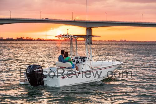 Boston Whaler 190 Montauk ficha tecnica 